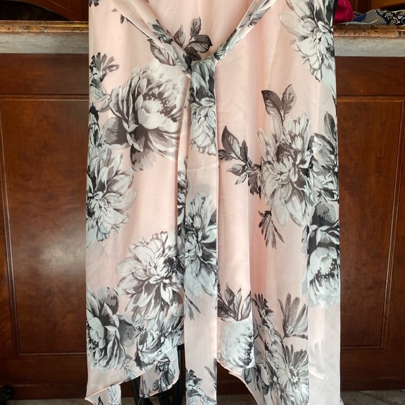 Sleeveless Dress by Jessica Howard - Picture 2 of 3